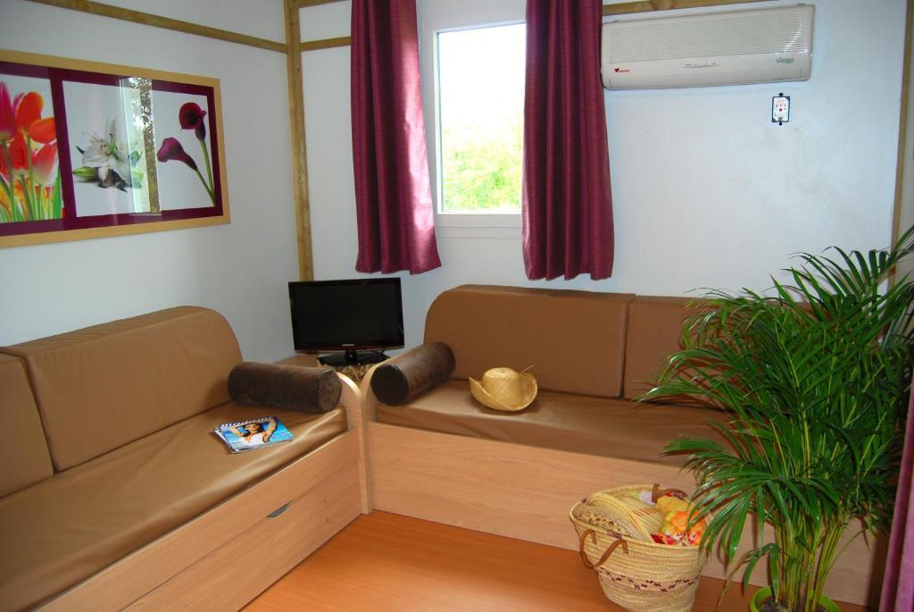 Lagrange Grand Bleu Vacances - Residence Port Lalande Castelmoron-sur-Lot Pokoj fotografie