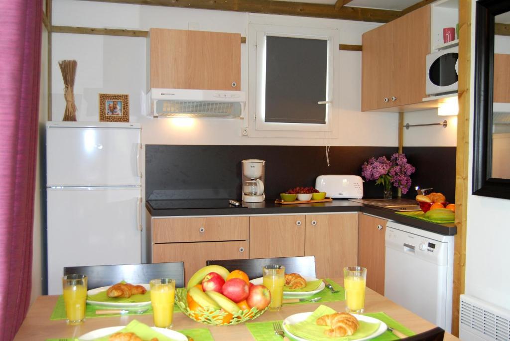 Lagrange Grand Bleu Vacances - Residence Port Lalande Castelmoron-sur-Lot Pokoj fotografie